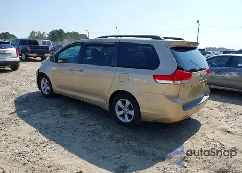 2011 Toyota Sienna Le V6 из США, поврежденный, VIN 5TDKK3DC4BS148984
